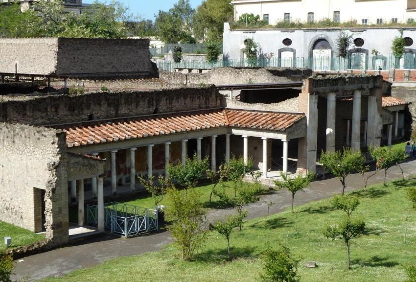 博斯科雷亚莱 Antica Masseria Pellegrini酒店 外观 照片